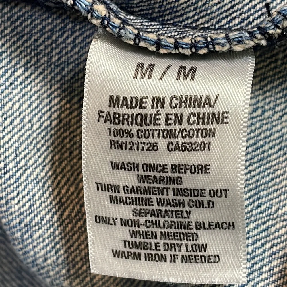 Bethany Mota 100% Cotton Size Medium Jean Jacket Punk Lives Frayed Hems Blue - Picture 14 of 14